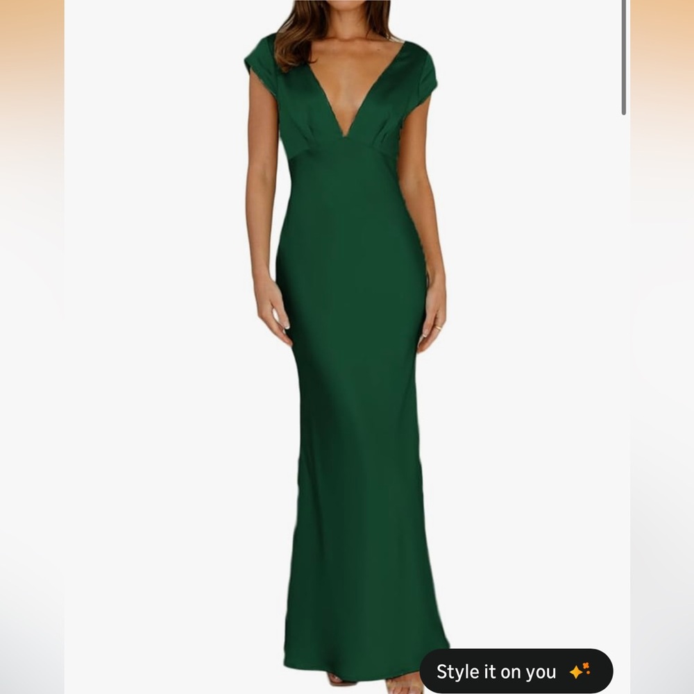 Women's Satin Halfisland Elegant Deep Green V-Neck Sleeve Evening Gown